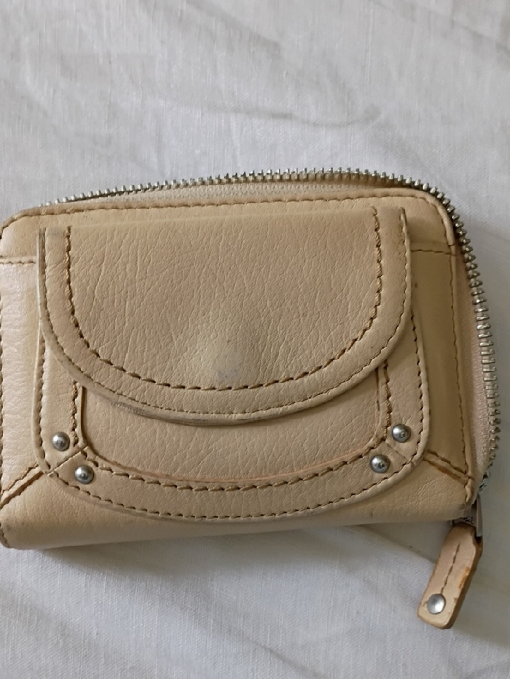 Fossil Cream Leather Zip Wallet with Front Snap Pocket and Stud Detail